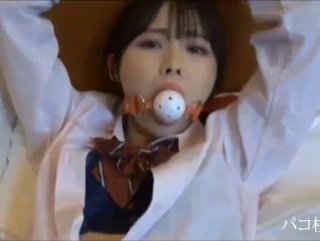 『V888AV』步宾探花_黑色皮衣妹子玩制服诱惑